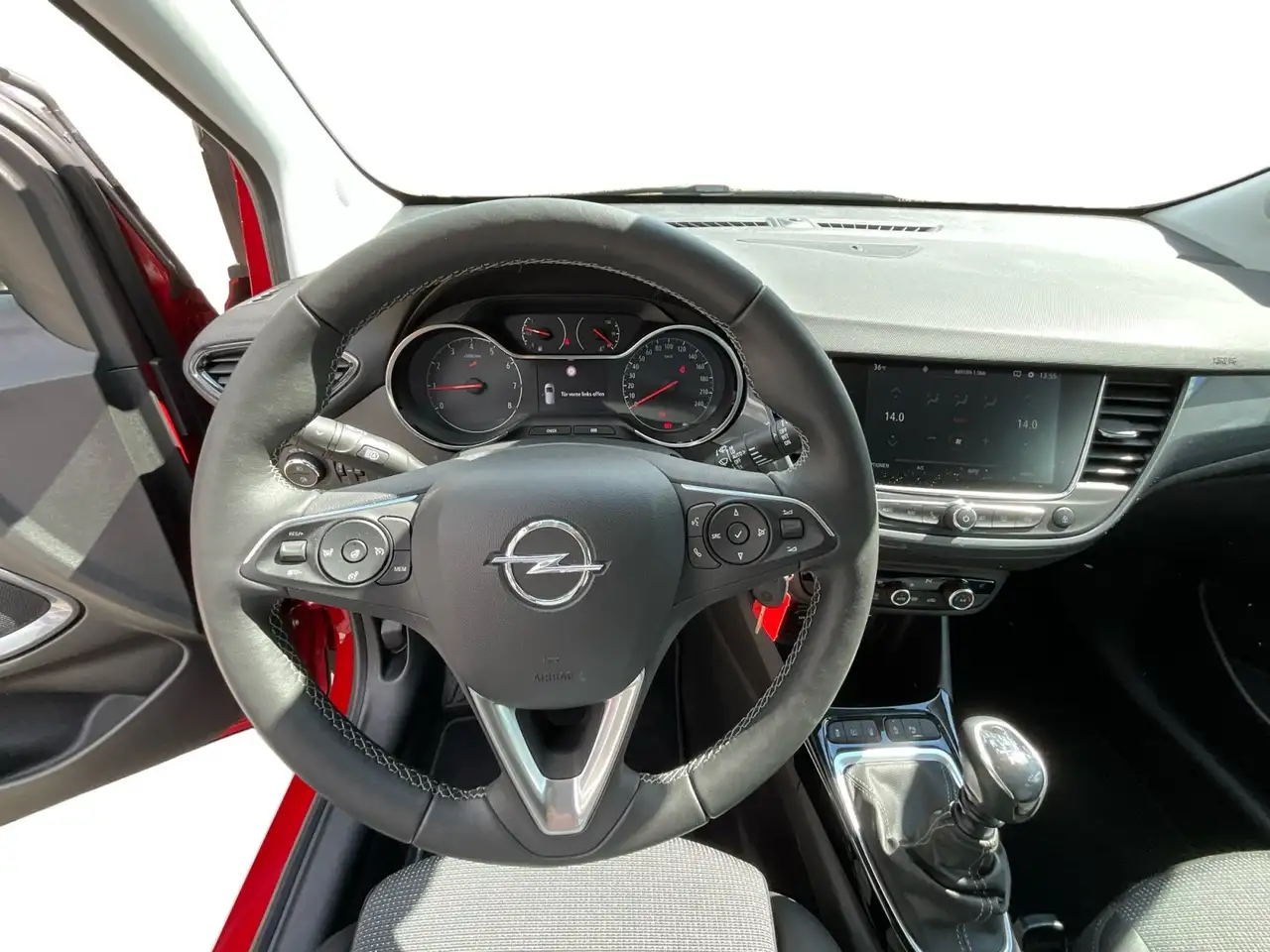 Opel Crossland 1.2 Elegance Paket Navi, Rückfahrkamera — Vehicle gallery 12