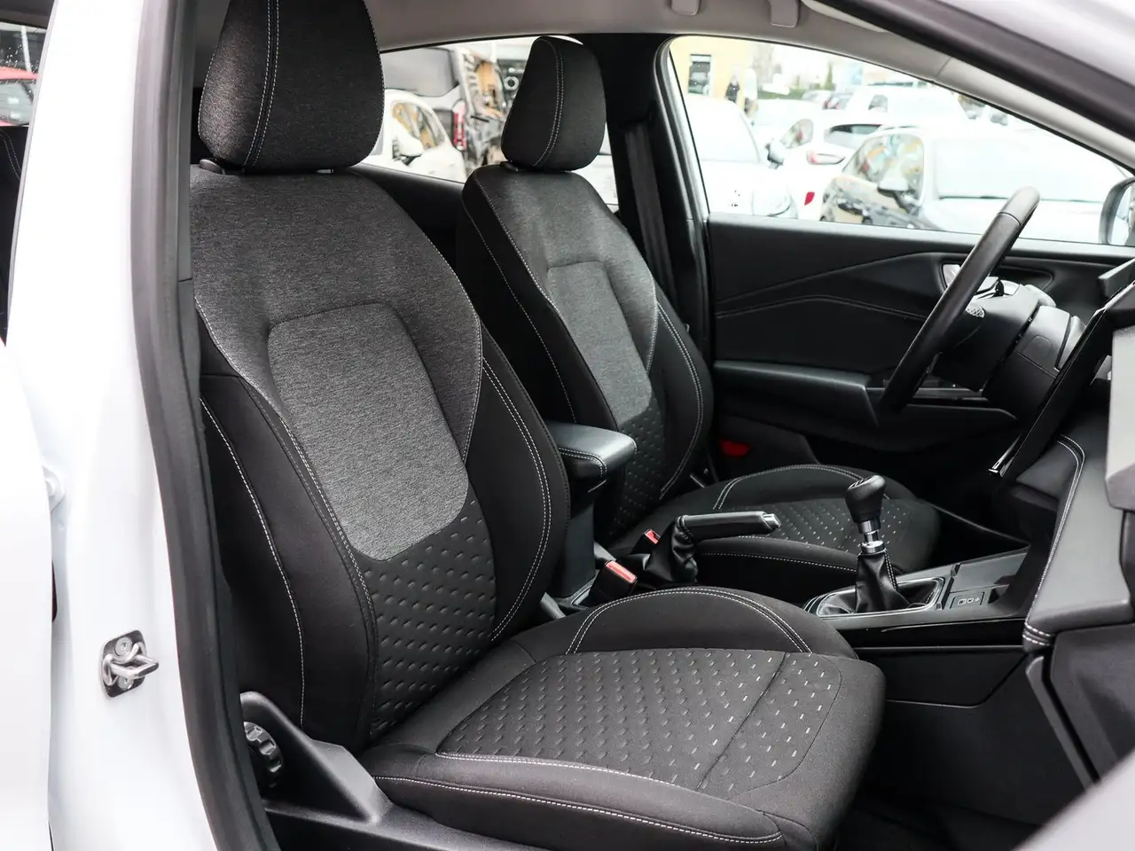 Ford Puma Titanium Mild Hybrid Jahreswagen — Vehicle gallery 6