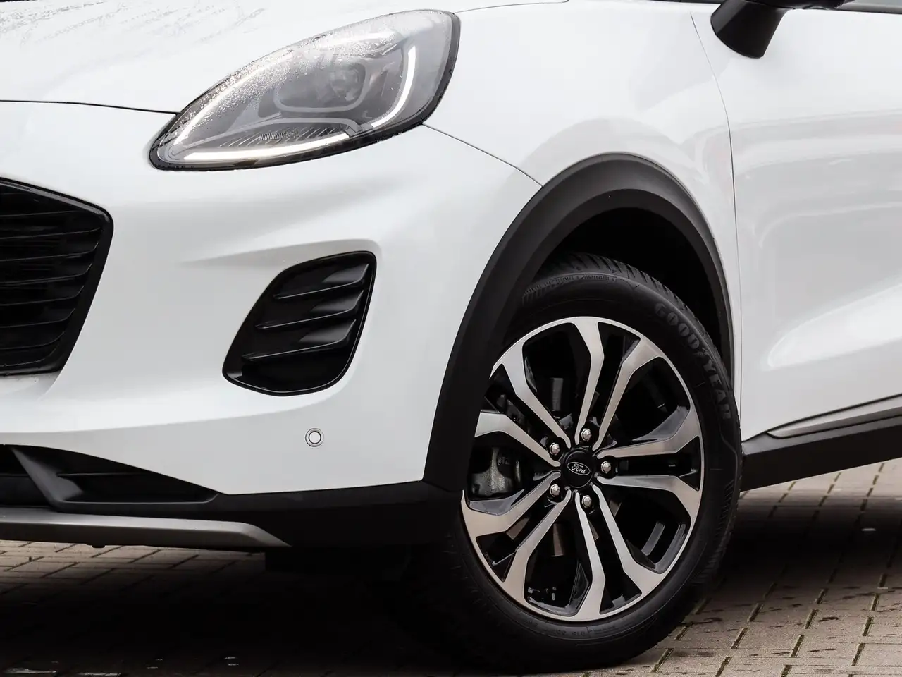 Ford Puma Titanium Mild Hybrid Jahreswagen — Vehicle gallery 5