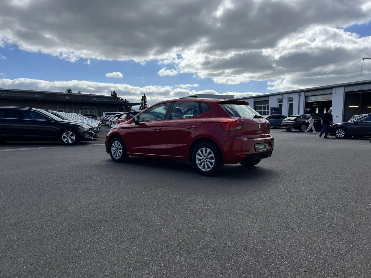 SEAT Ibiza 1.0 TSI DSG Style 141€ m.20% Anz. Navi ACC LED R — Galerie du véhicule 10