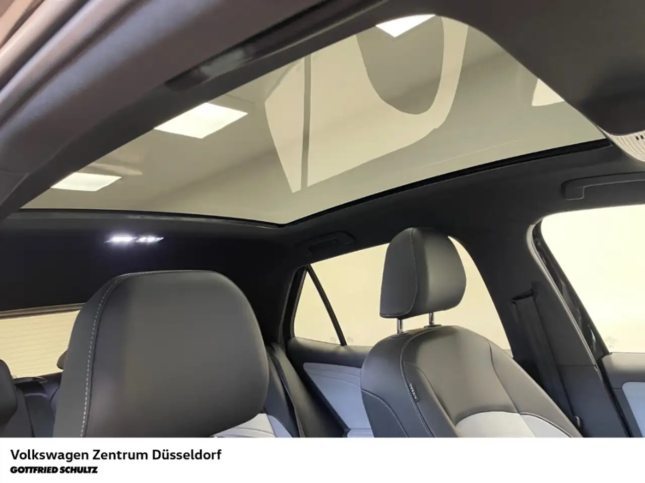 Volkswagen ID.3 Pro Pano Kamera Sitzheiz Head-Up — Vehicle gallery 11