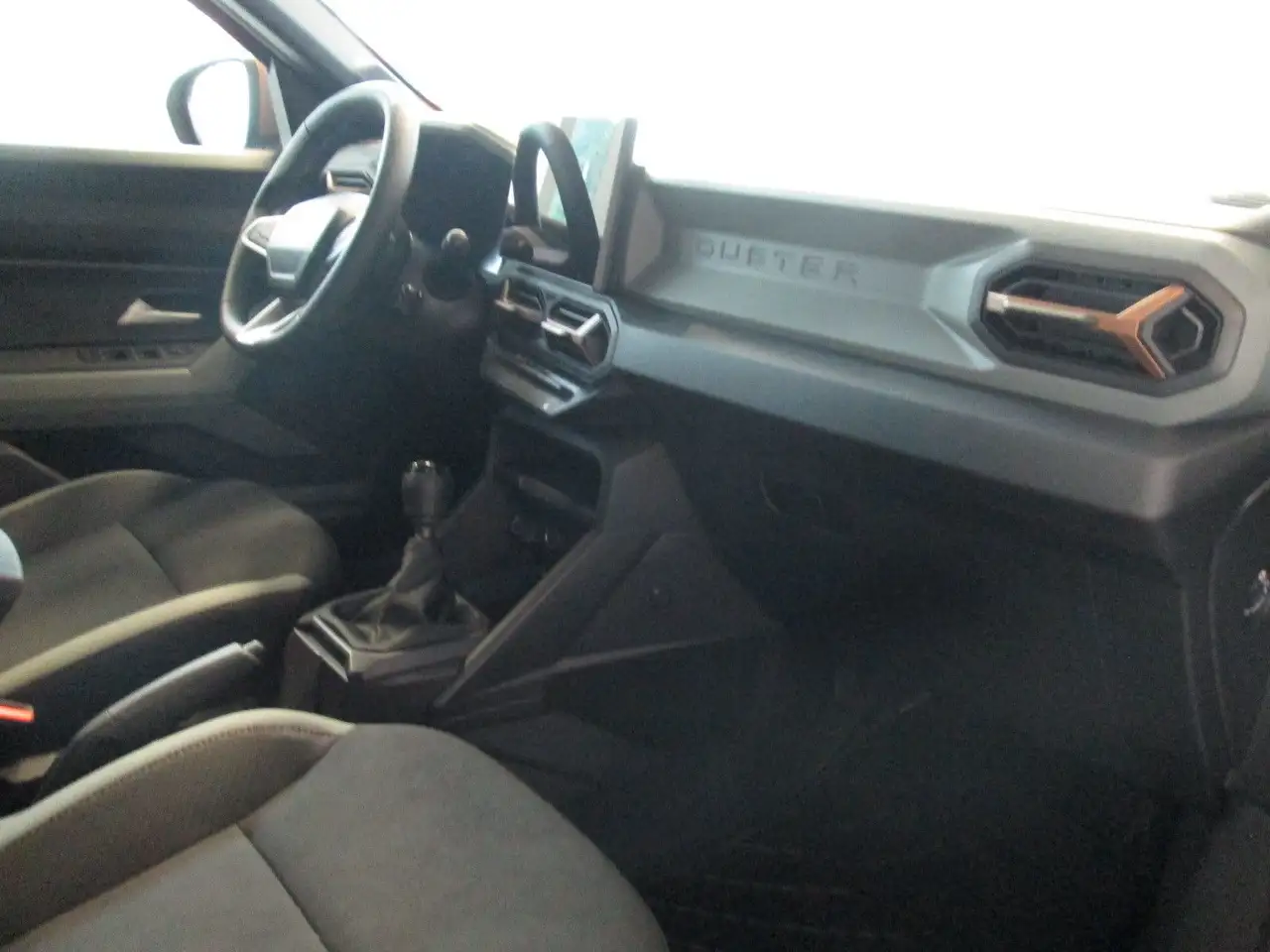 Dacia Duster III TCe 130 Extreme*CITY- + WINTERPAKET* — Vehicle gallery 7