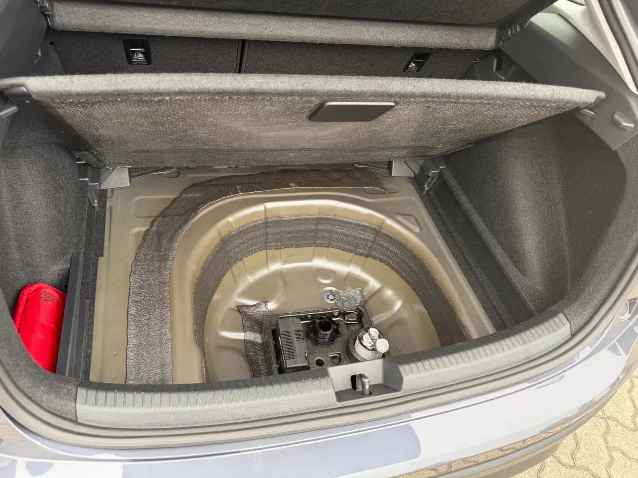 Volkswagen Taigo Life Sitzh. Rückfkam. Carplay — Galerie du véhicule 22