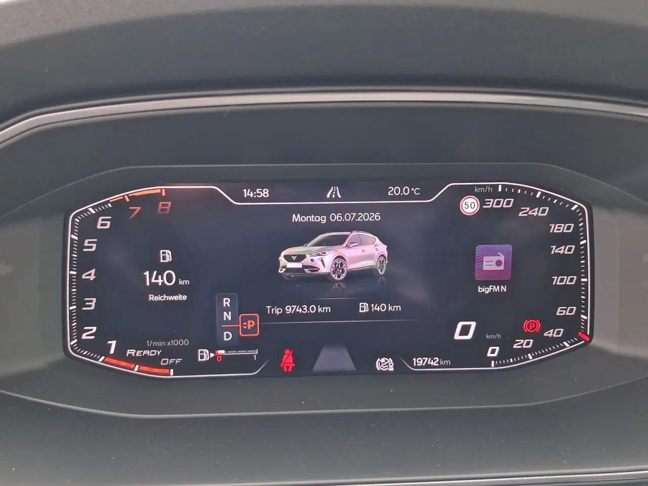 CUPRA Formentor 1.5 TSI DSG AHK LM19 KAMERA eKLAPPE — معرض صور السيارة 10