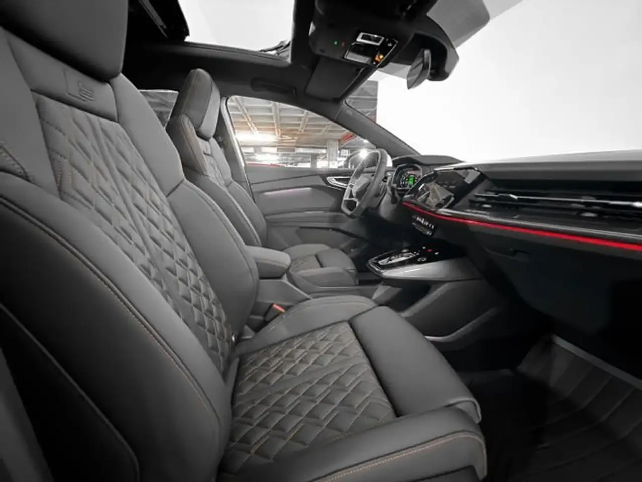 Audi Q4 e-tron Sportback 45 S line 210 kW (285 CV) quattro — معرض صور السيارة 21