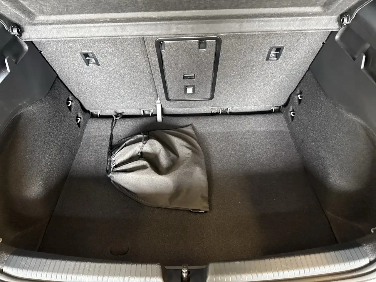 Volkswagen ID.3 Pro MOVE CAM ACC LM19 NAVI CARPLAY SITZHEIZ — Vehicle gallery 11