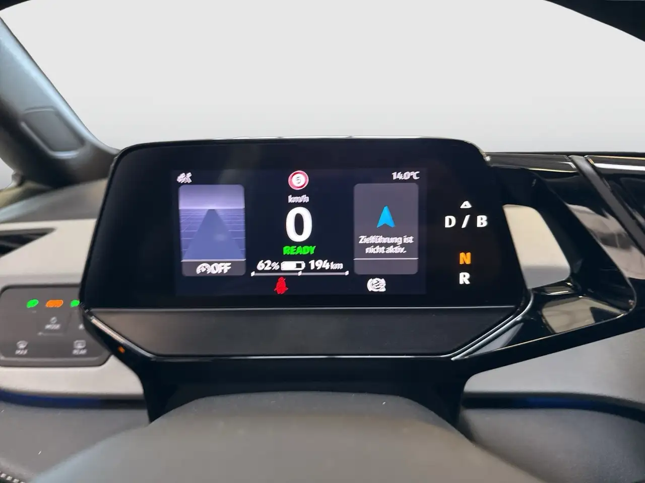 Volkswagen ID.3 Pro MOVE CAM ACC LM19 NAVI CARPLAY SITZHEIZ — Vehicle gallery 18