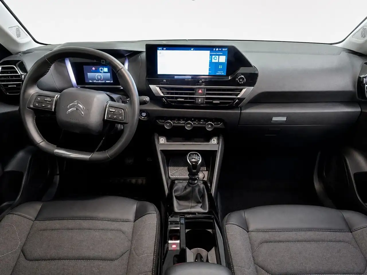 Citroen C4 1.2 PureTech Plus S&S 130 — Vehicle gallery 9