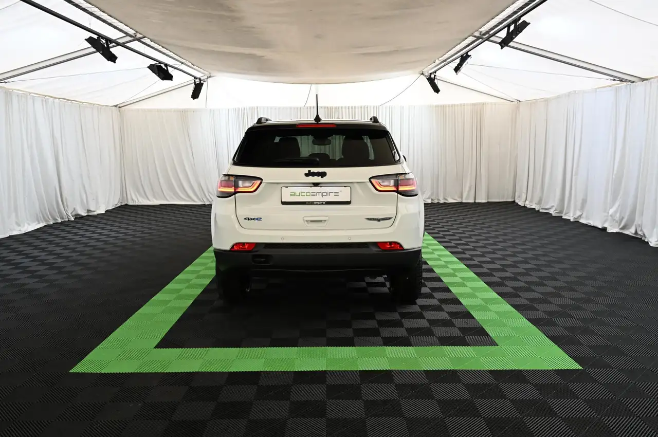 Jeep Compass 1.3 PHEV 240 4xe Trailhawk LED/LEDER/ACC/17 — معرض صور السيارة 7