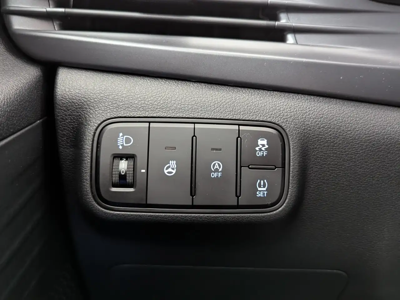Hyundai BAYON Bayon 1.0 T-GDI Trend Mild-Hybrid 2WD LED+NAVI+ BC — Vehicle gallery 27