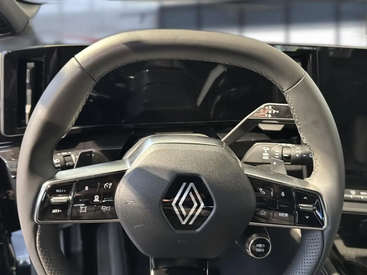 Renault Austral Techno Bluetooth Navi LED Klima — معرض صور السيارة 10