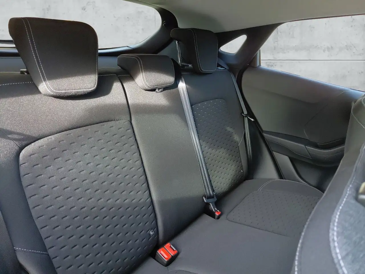Ford Puma `Titanium`- Ford Protect Garantie — معرض صور السيارة 13