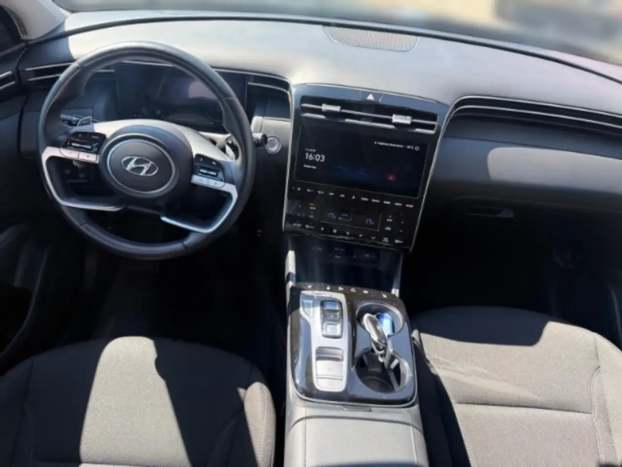 Hyundai TUCSON Trend Hybrid 2WD +KLIMA+RFK+PDC+LED+UVM+ — Galerie du véhicule 11