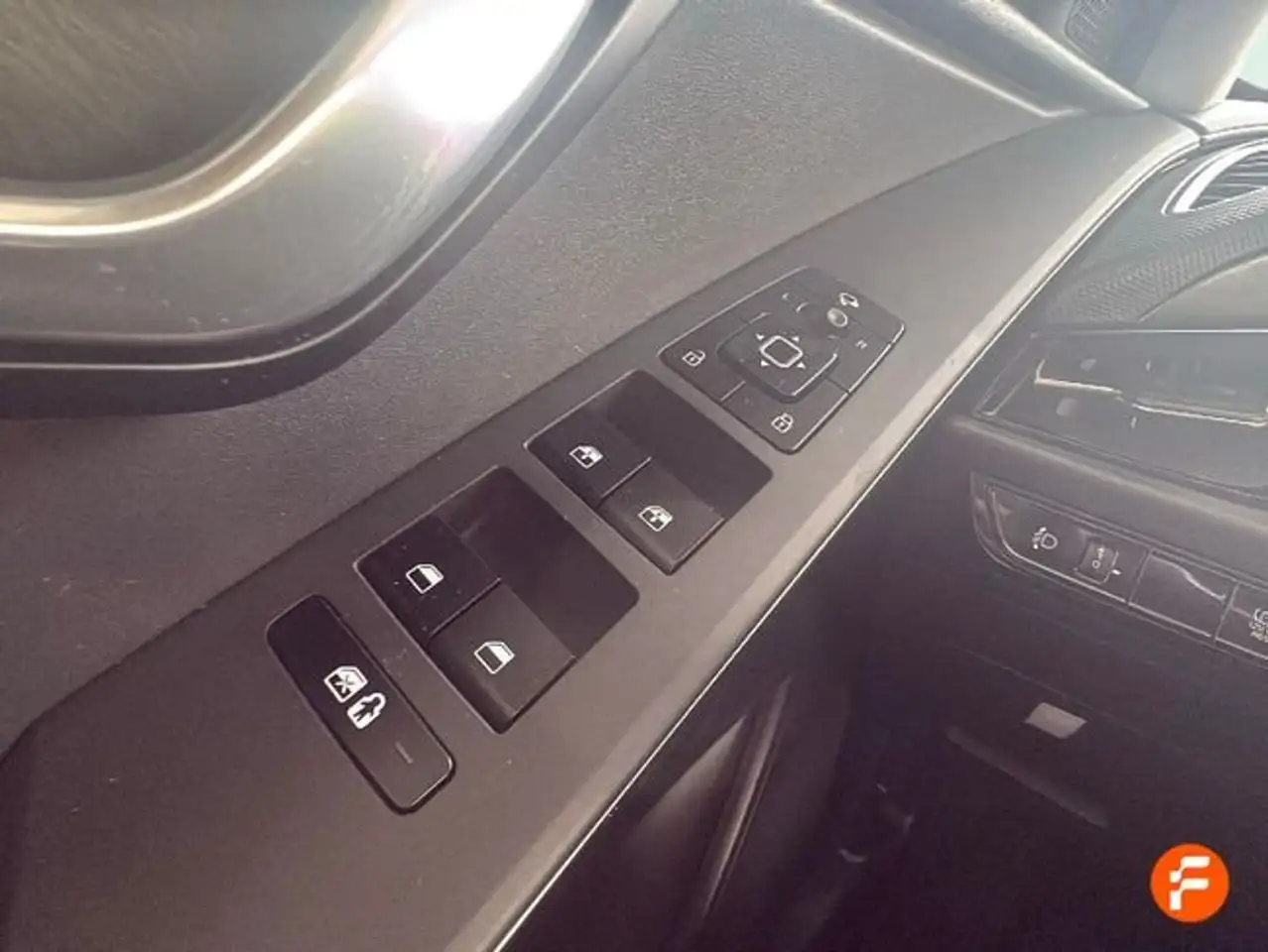 Kia Niro 1.6 HEV Drive — معرض صور السيارة 20