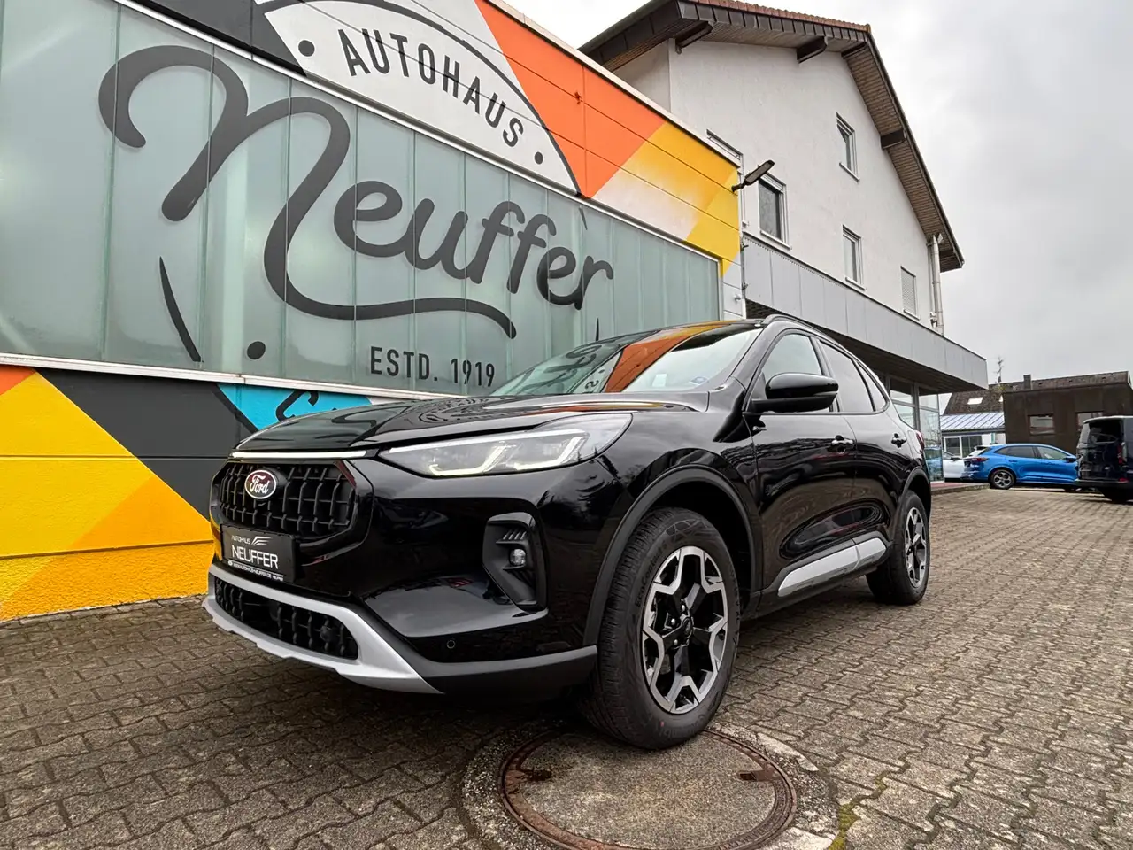 Ford Kuga Hybrid Active FHEV 183PS Allradantrieb Winter-Pake — Holzgerlingen
