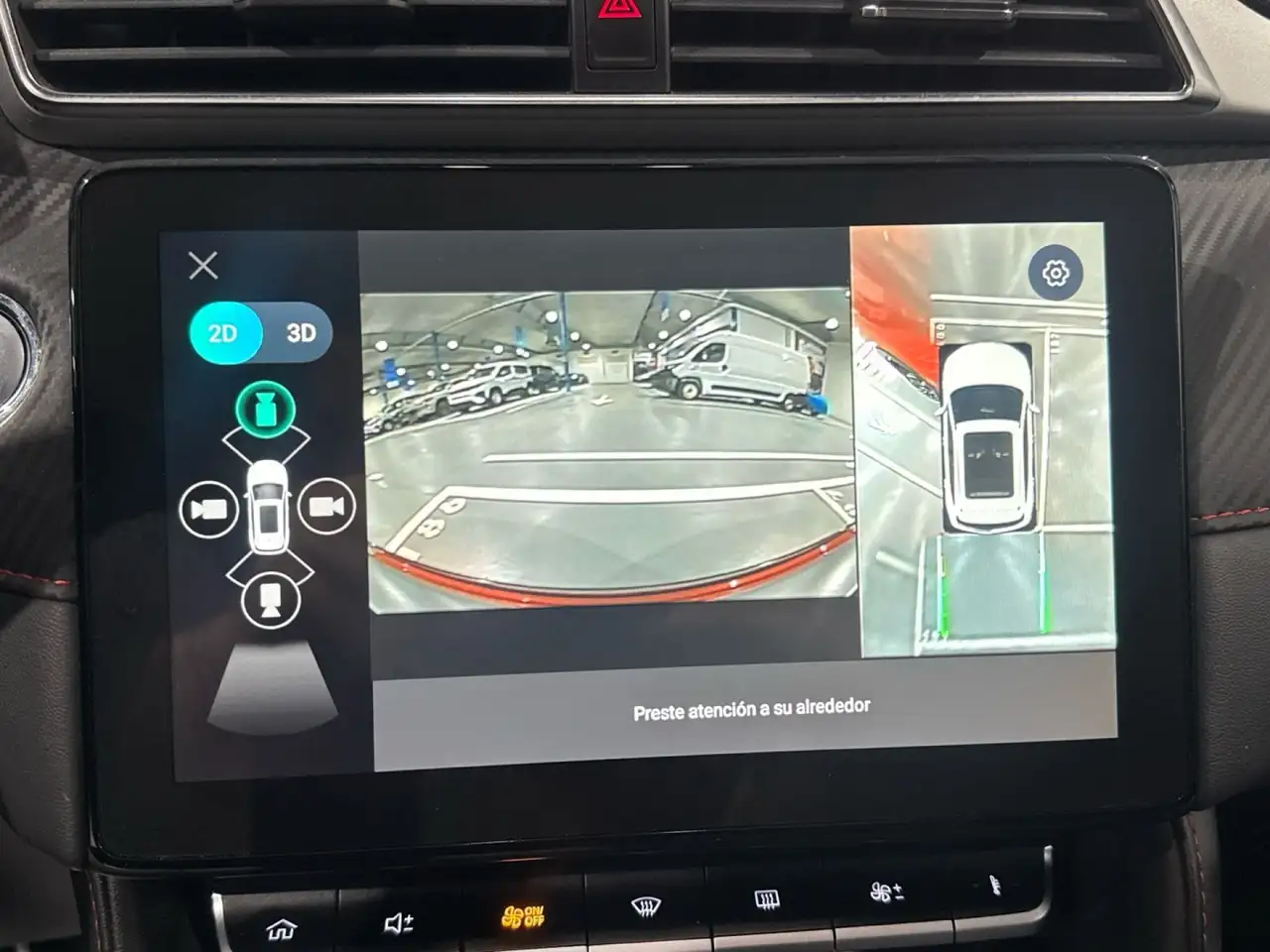 MG ZS 1.0T Luxury — Galería del vehículo 17