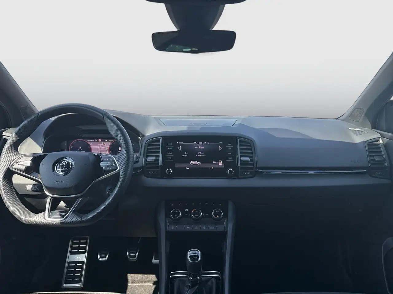 Skoda Karoq 1.5 SPORTLINE CAM ACC LM18 MATRIX E-KLAPPE — Galería del vehículo 11