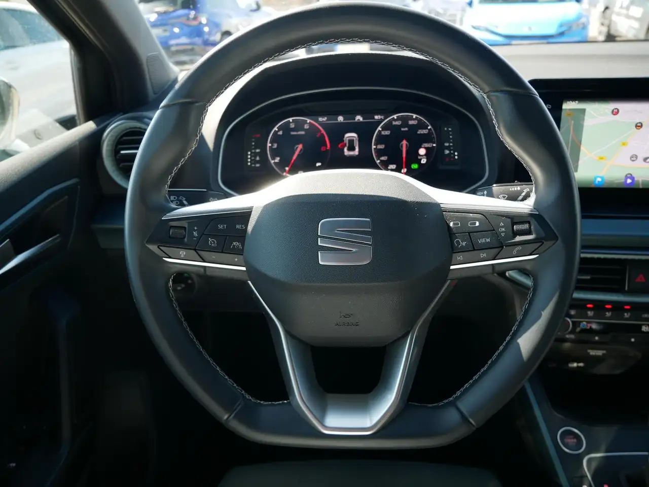 SEAT Arona 1.5 TSI DSG XPERIENCE LED+SHZ+ACC+NAVI — Galerie du véhicule 14