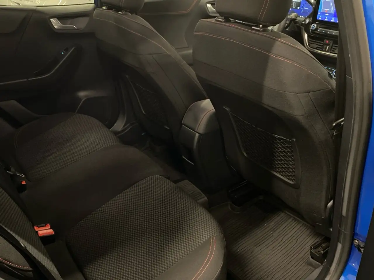 Ford Puma 1.0 ECOBOOST 92KW MHEV ST-LINE 5P — Galería del vehículo 9