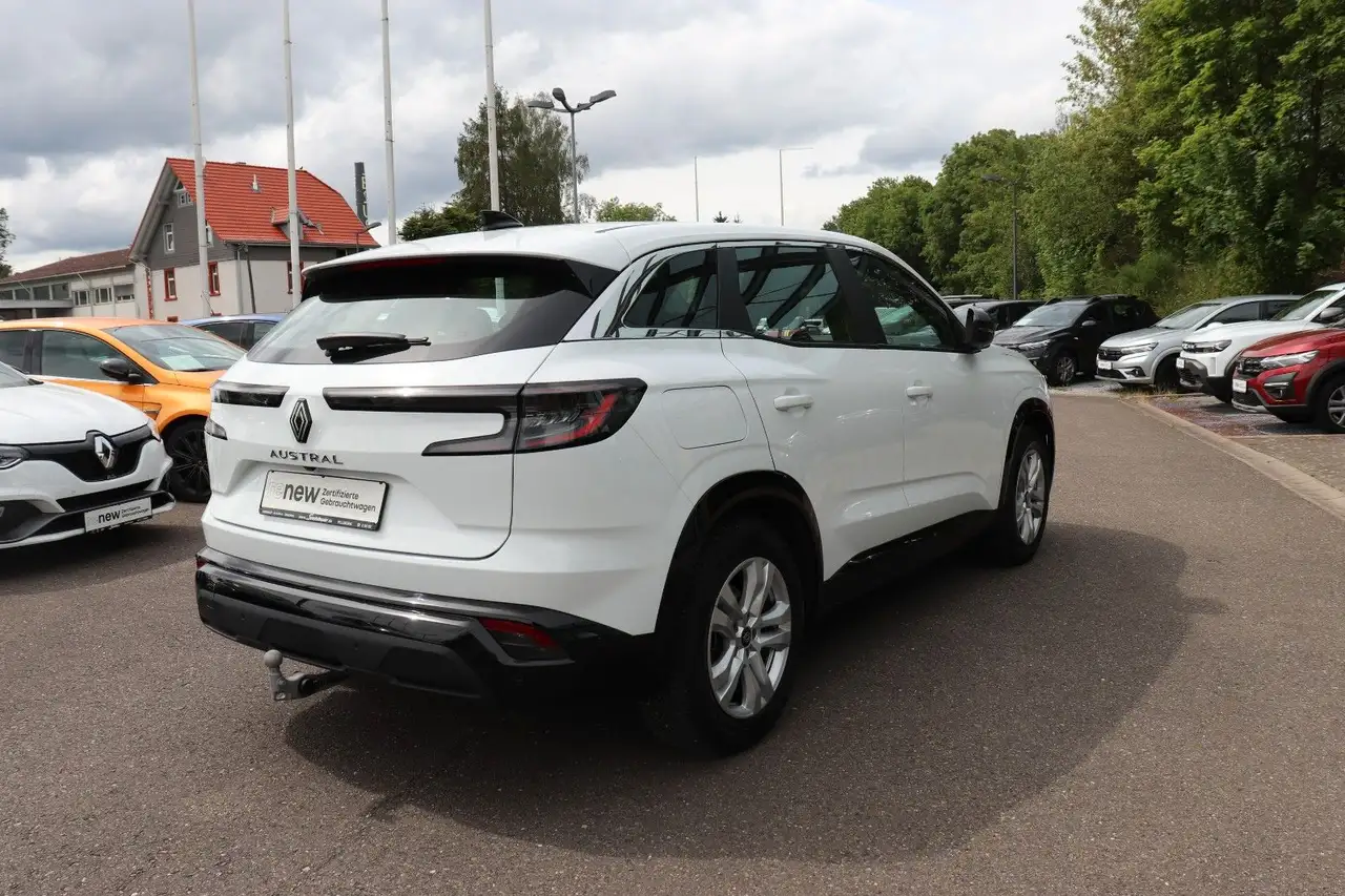 Renault Austral Evolution 1.3 TCe M-Hybrid 160, Klimaaut — معرض صور السيارة 5