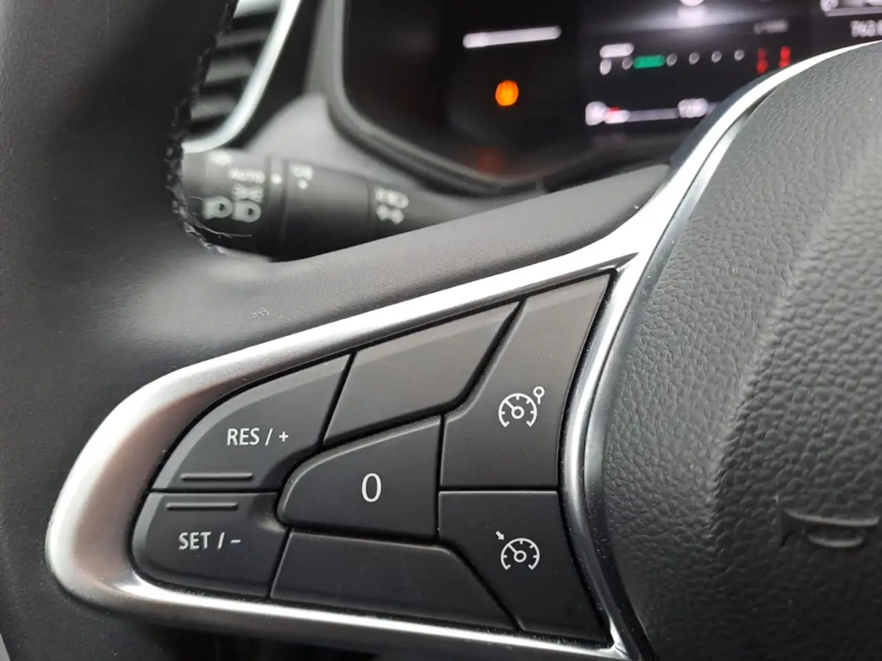 Renault Clio EVOLUTION TCe 90 Evolution KLIMA+SHZ+PDC+USB+LED+D — معرض صور السيارة 22