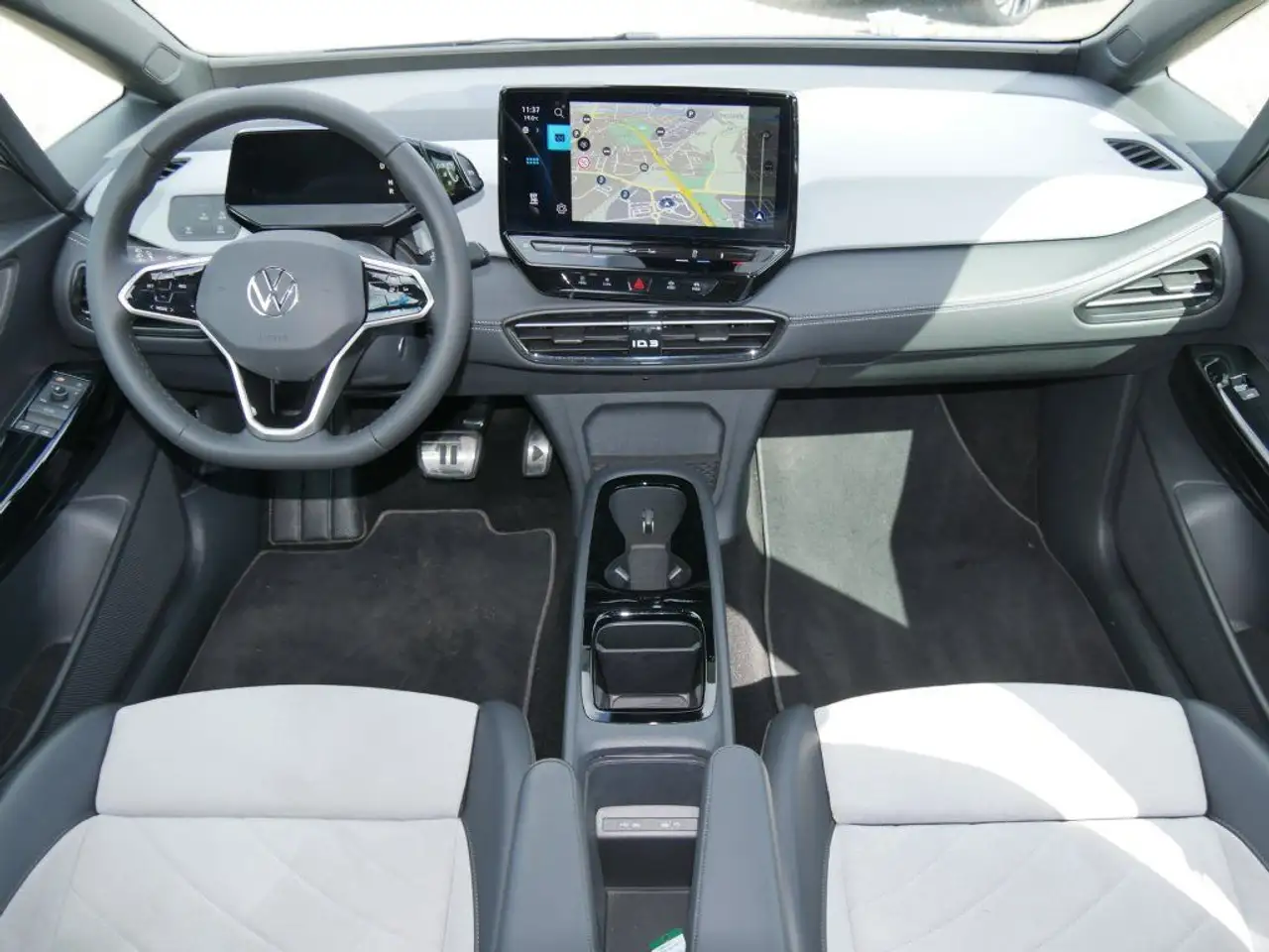 Volkswagen ID.3 Pro ACC LED Kamera Navi PDC SHZ — Galería del vehículo 5