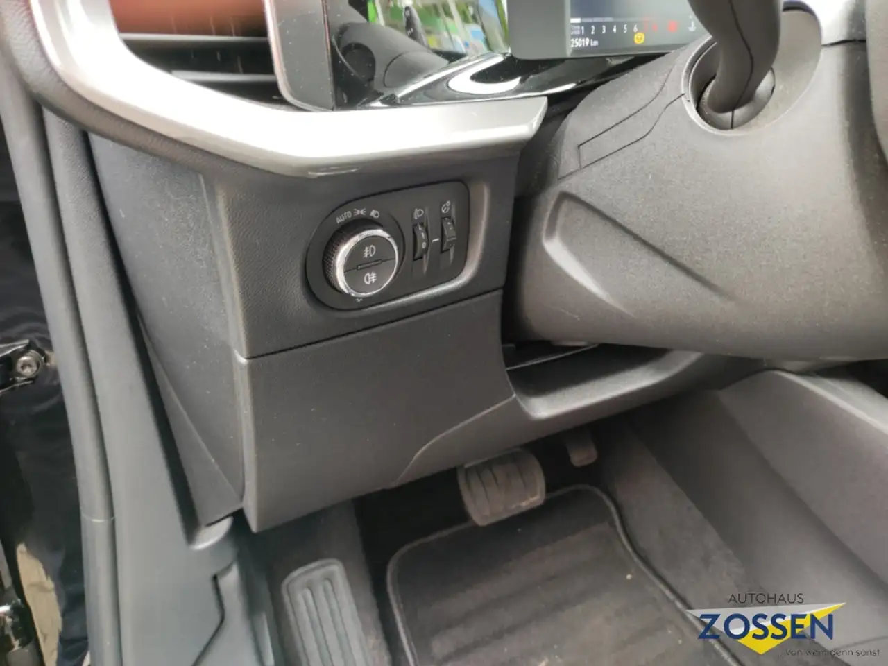 Opel Mokka Elegance, LED, Allwetter, Sitzhzg, Lenkradhzg, Abs — Galerie du véhicule 24