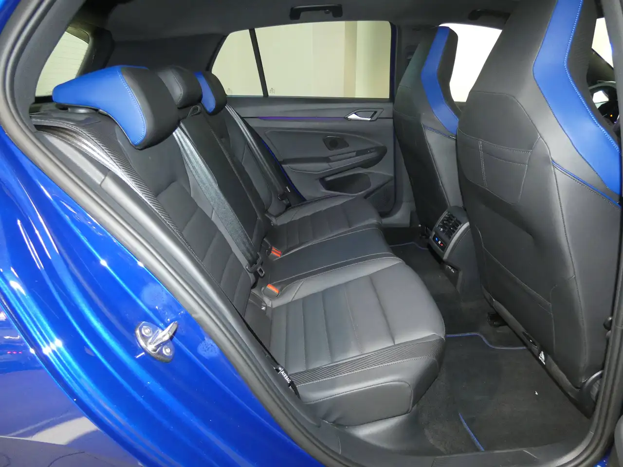 Volkswagen Golf Golf R 4Motion Black Edition Vollausstattung — Vehicle gallery 14