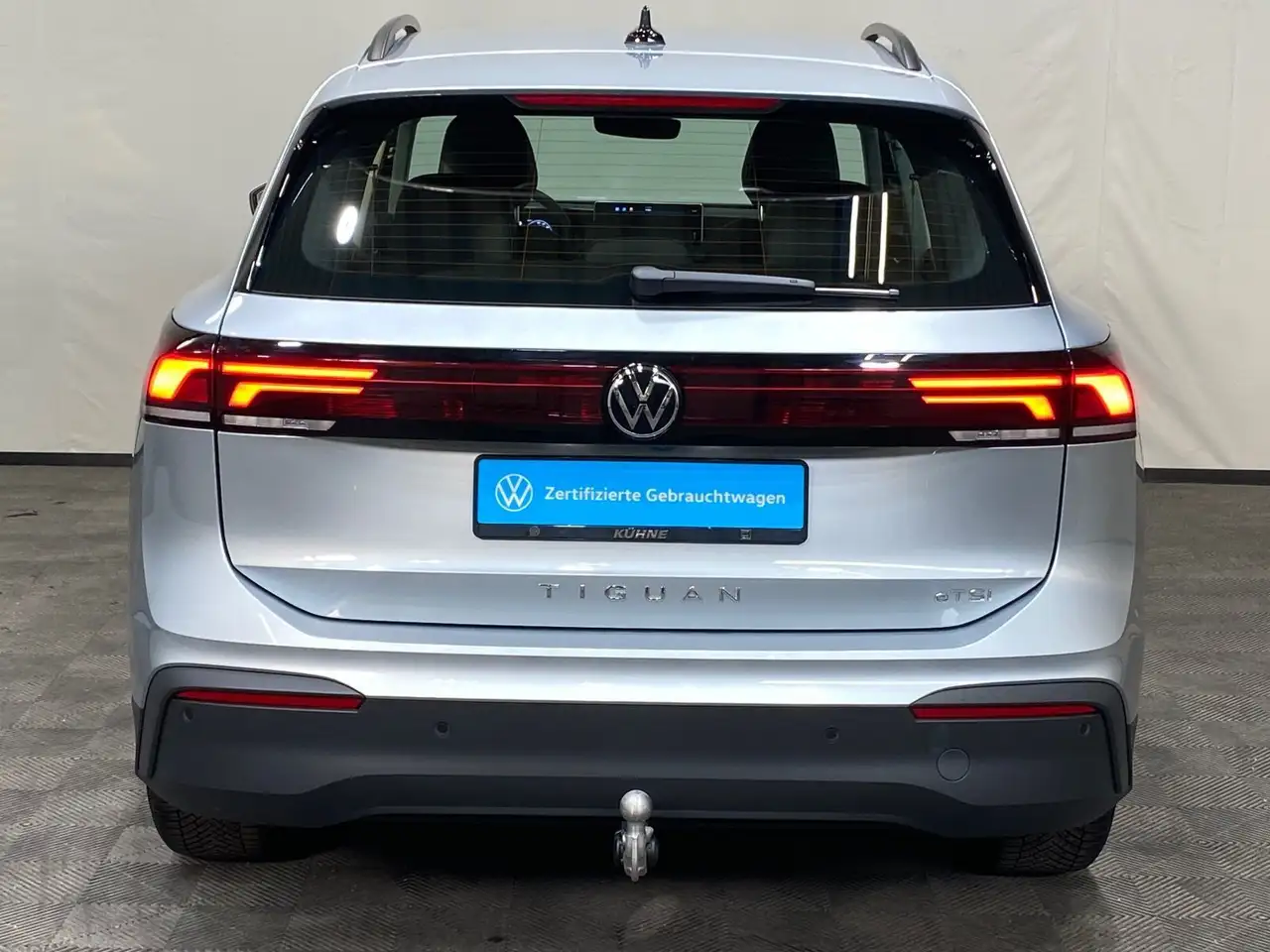Volkswagen Tiguan Life 1.5 eTSI DSG | AHK LED ACC NAVI DAB — Galería del vehículo 13