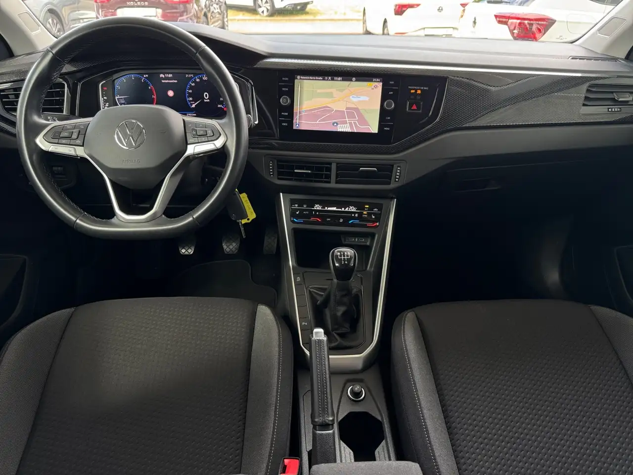 Volkswagen Taigo 1,0 TSI Life Navi Kamera — Galerie du véhicule 10