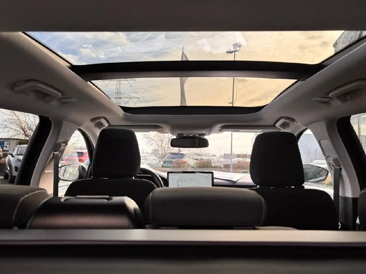 Ford Focus Turnier Titanium X - Pano Navi LED — Galerie du véhicule 7