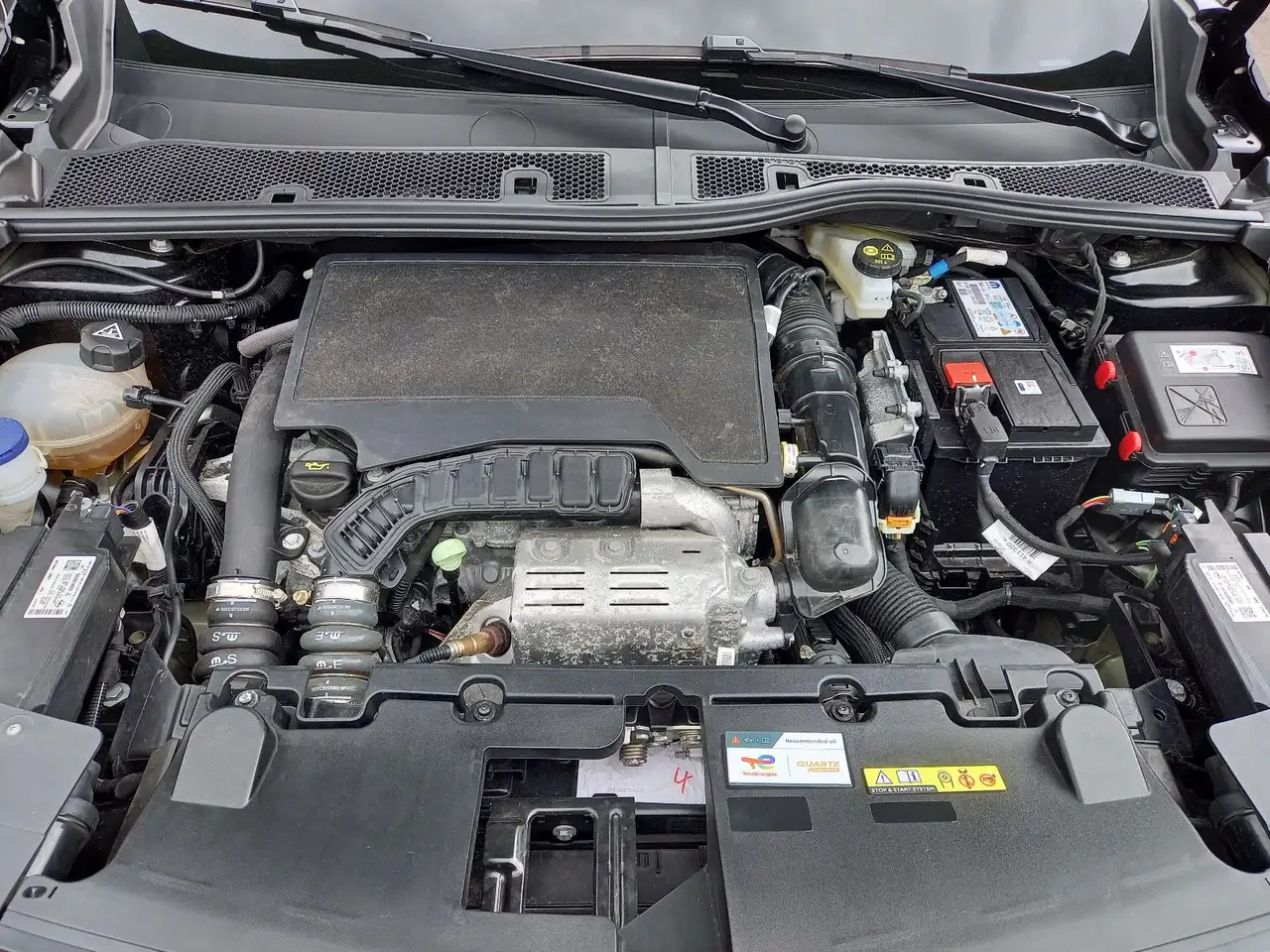 Opel Mokka 1.2T AT8 GS NaviPro Park&Go Matrix — Galería del vehículo 18