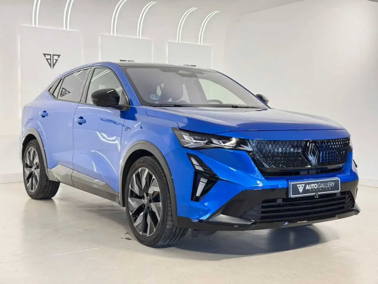 Renault Rafale 1.2 E-Tech Híbrido Esprit Alpine 147kW — Galería del vehículo 3