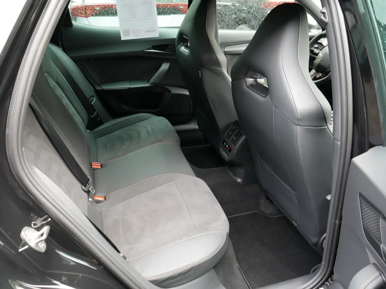 CUPRA Formentor 2.0 TSI VZ Tribe Edition 4Drive LED — معرض صور السيارة 5