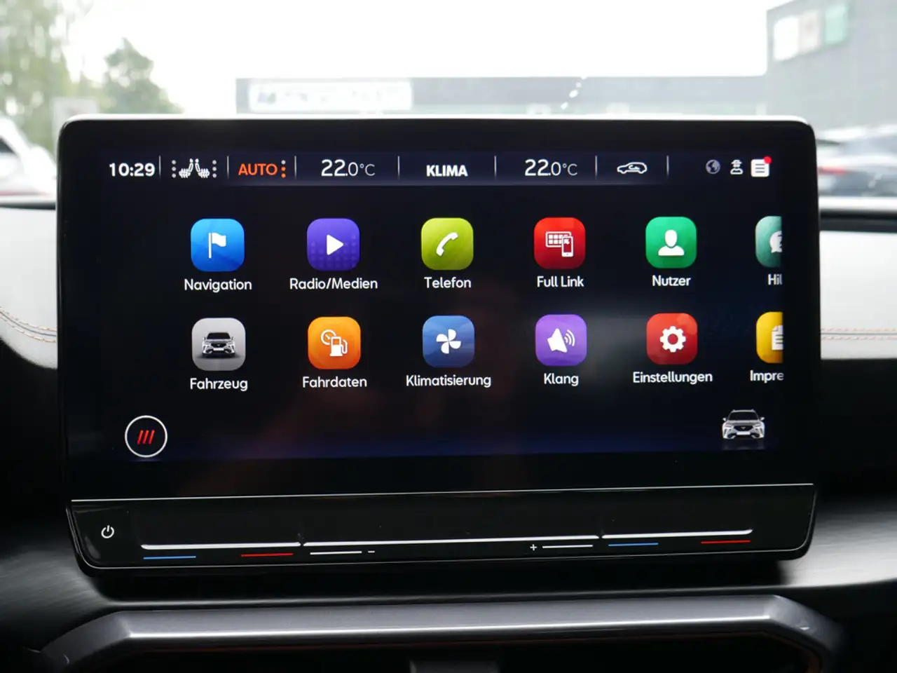 CUPRA Formentor 2.0 TSI VZ Tribe Edition 4Drive LED — معرض صور السيارة 8