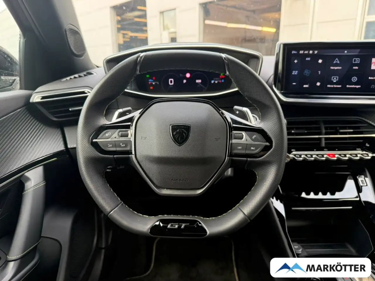 Peugeot 2008 GT BLIS/CAM/SHZ/NAVI/LED/ALCANTARA/MASSAGE — Vehicle gallery 15