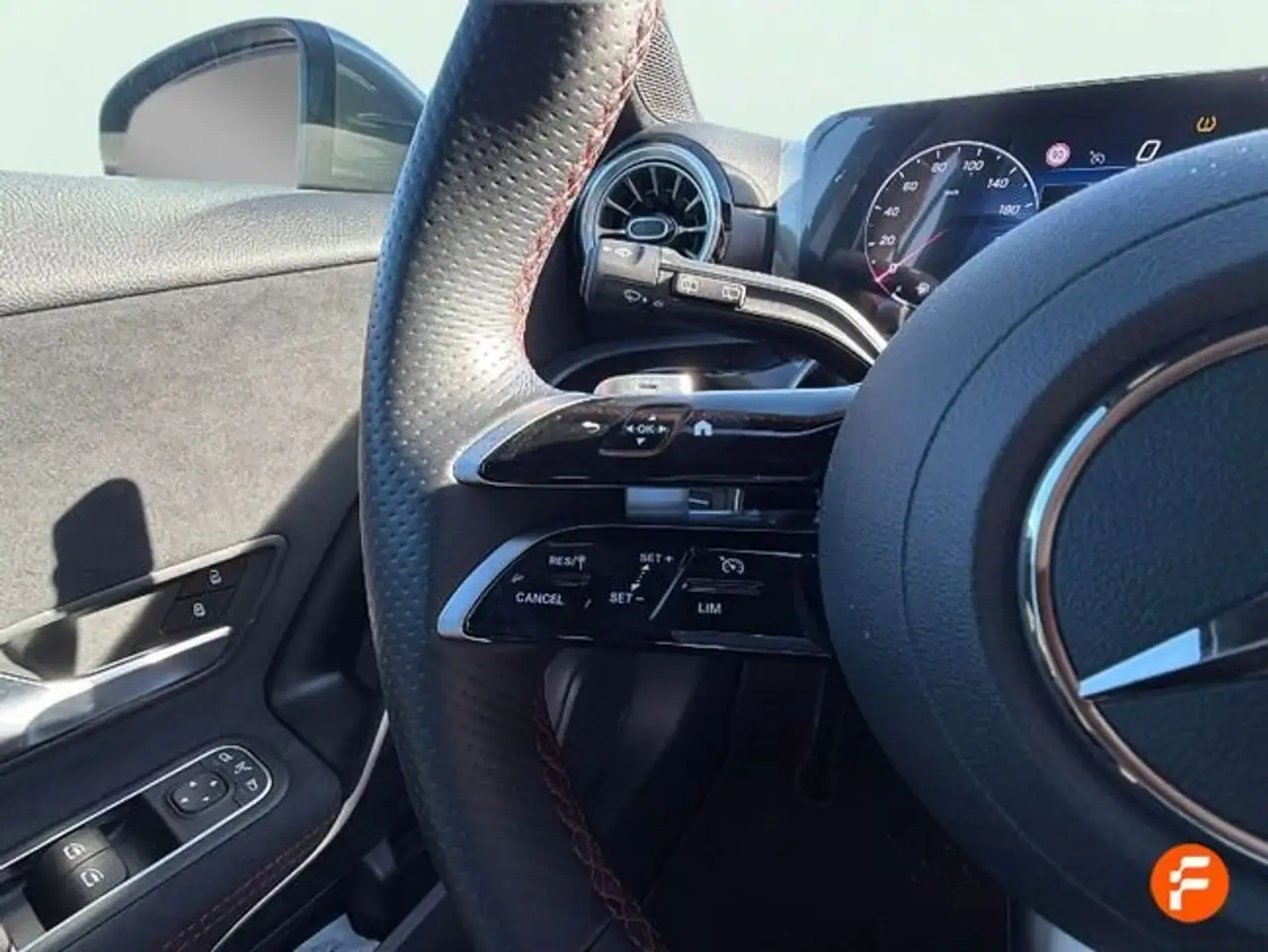 Mercedes-Benz A 180 d — Galerie du véhicule 25