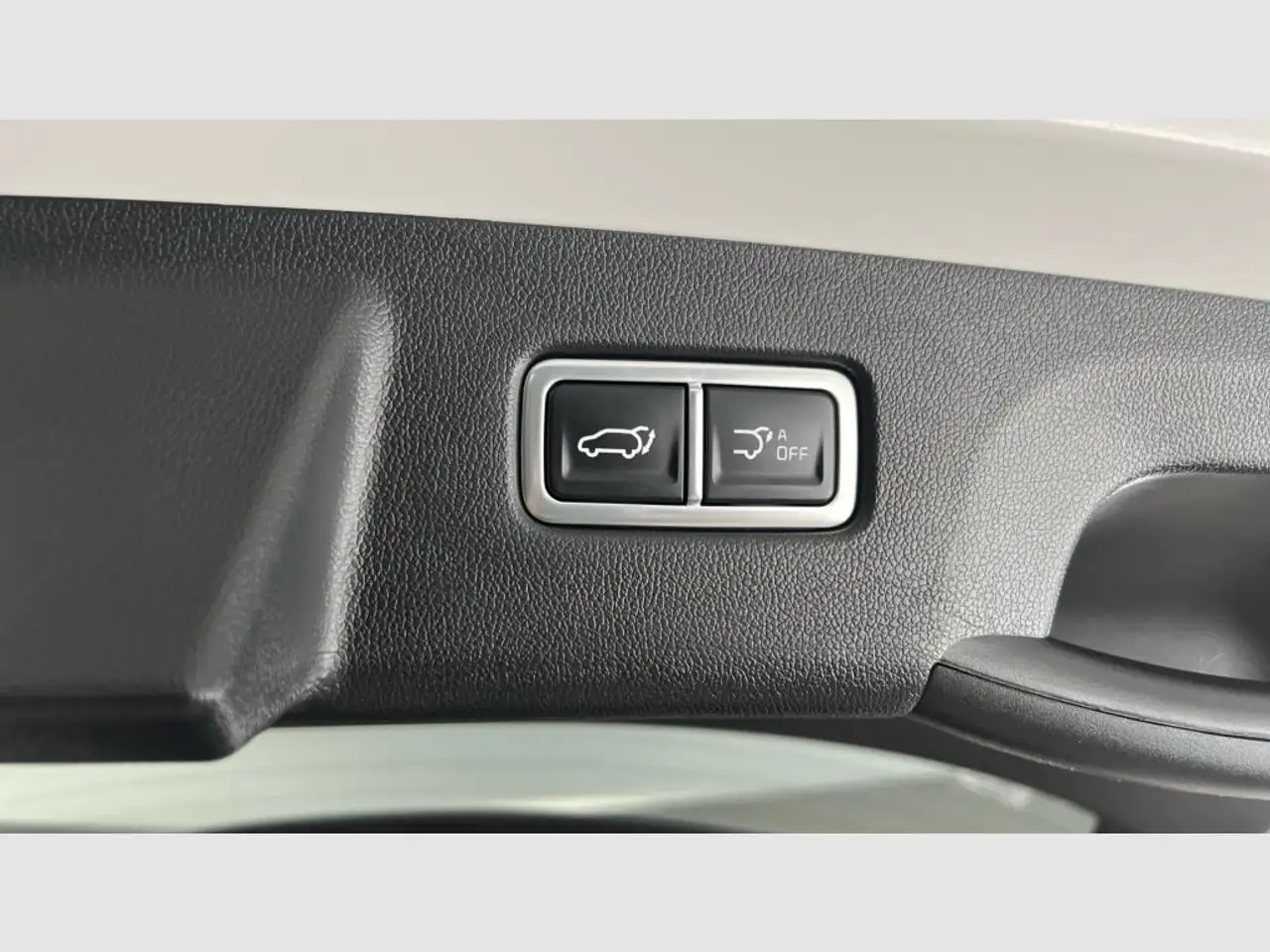Kia Sorento 2.2 CRDi Emotion DCT 4x2 7pl — Galerie du véhicule 19