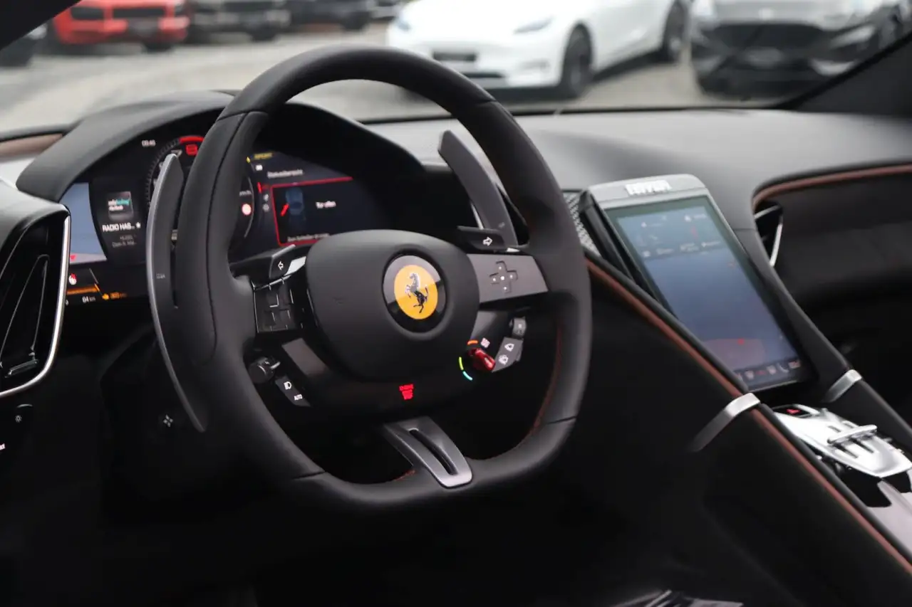 Ferrari Roma Spider +GRIGIO SCURO+SITZBELÜFT+JBL+NACKENWÄRMER+ — Vehicle gallery 11