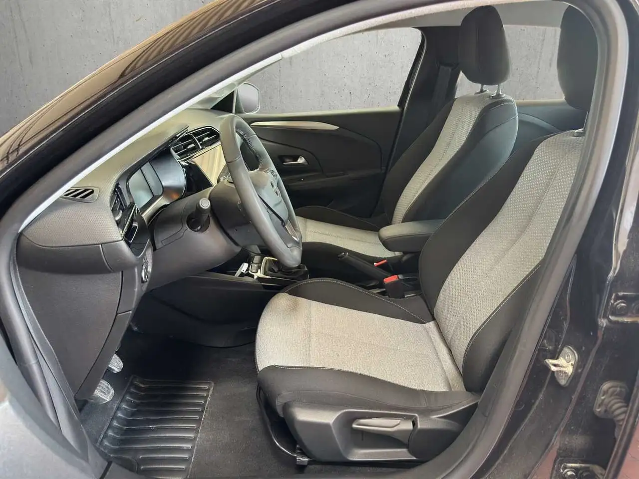 Opel Corsa 1.2 Turbo //Kamera/Sitzheizung/PDC — معرض صور السيارة 8