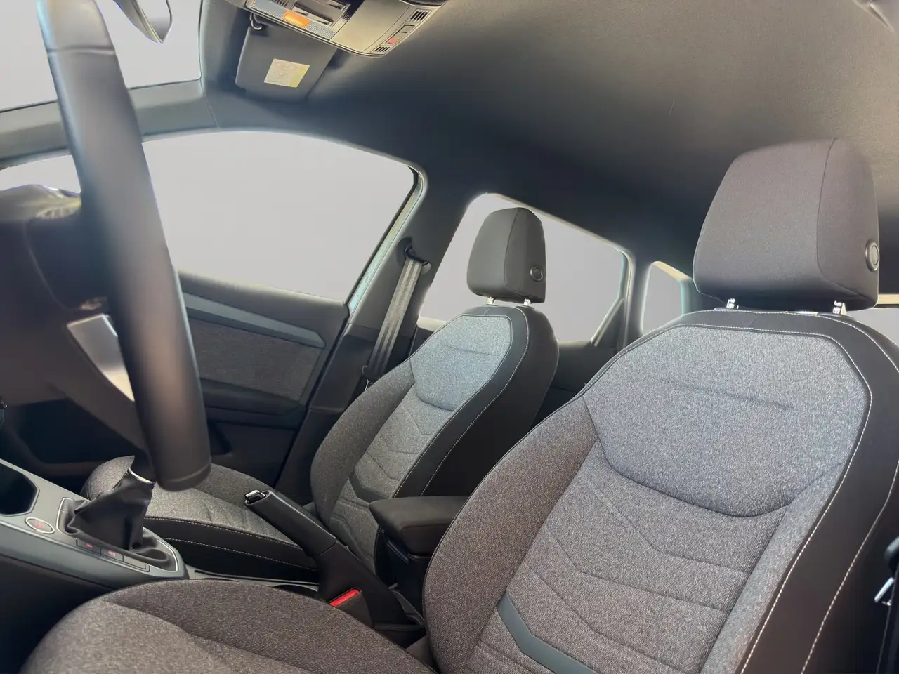 SEAT Arona 1,0 TSI Xperience Navi LED RFK APP Connect — Galerie du véhicule 20