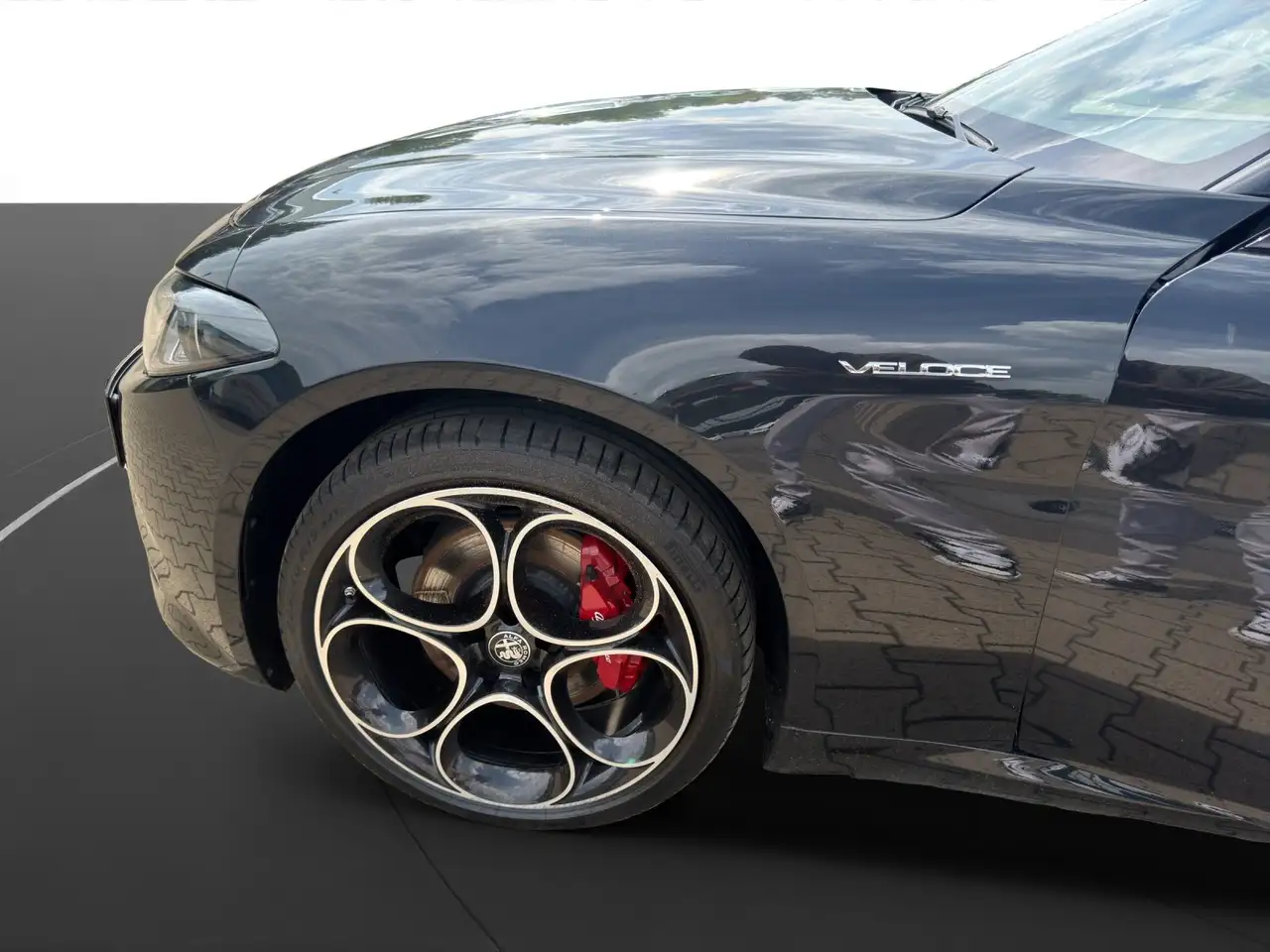 Alfa Romeo Giulia Veloce Q4 2.0 Turbo 16V Kam.+KeyLess+SHZ — Galerie du véhicule 17