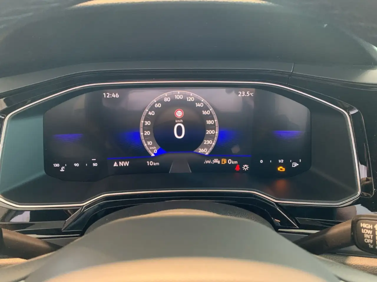 Volkswagen Taigo R-Line TSI 85 kW (116 PS) 6-Gang NAVI SHZ BT — Galería del vehículo 14