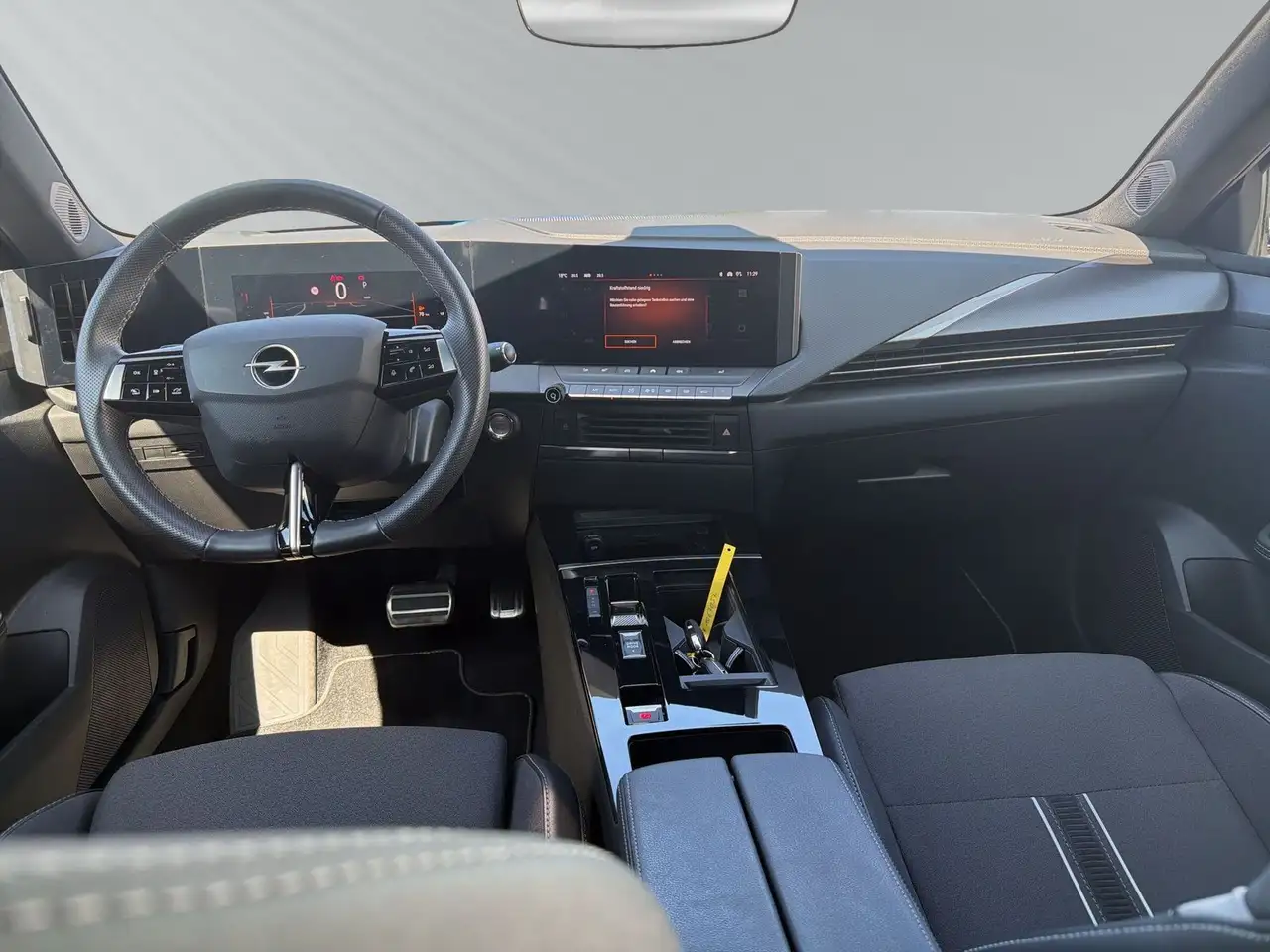 Opel Astra L ST GS 1.2 Turbo S/S 96KW AT8+KAMERA+SHZ+ — معرض صور السيارة 8