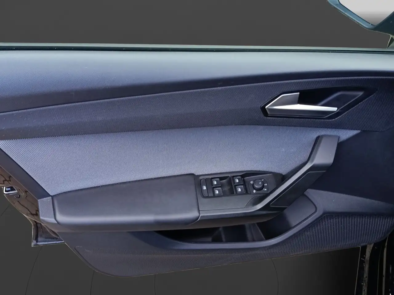 SEAT Leon 1.5 eTSI DSG Style Edition LED PDC+RFK ACC — Vehicle gallery 10