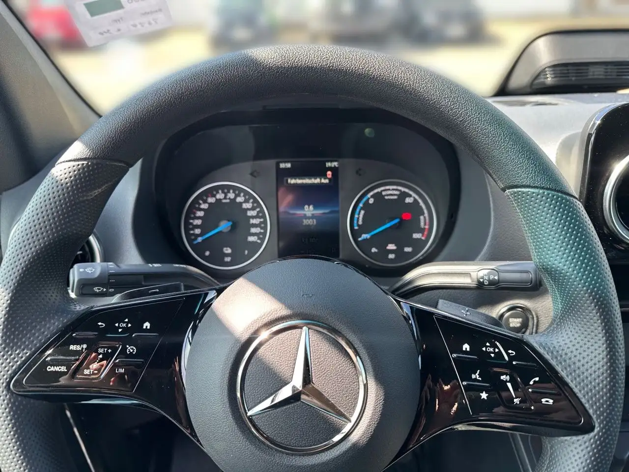 Mercedes-Benz Sprinter 314 Kasten Hochdach Standard — معرض صور السيارة 9