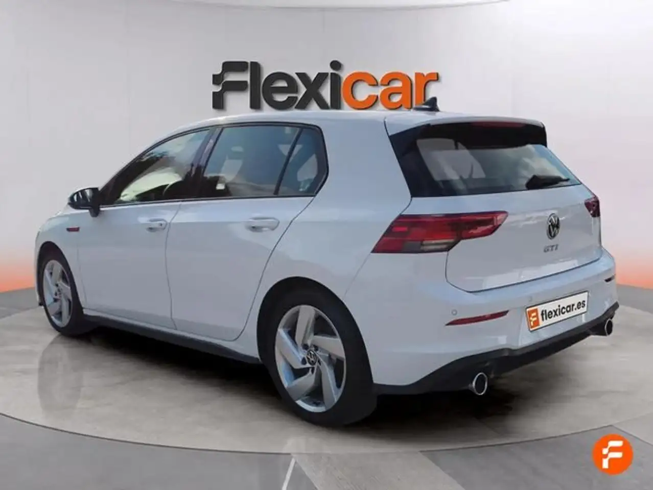 Volkswagen Golf GTI 2.0 TSI DSG 180kW — Galería del vehículo 5