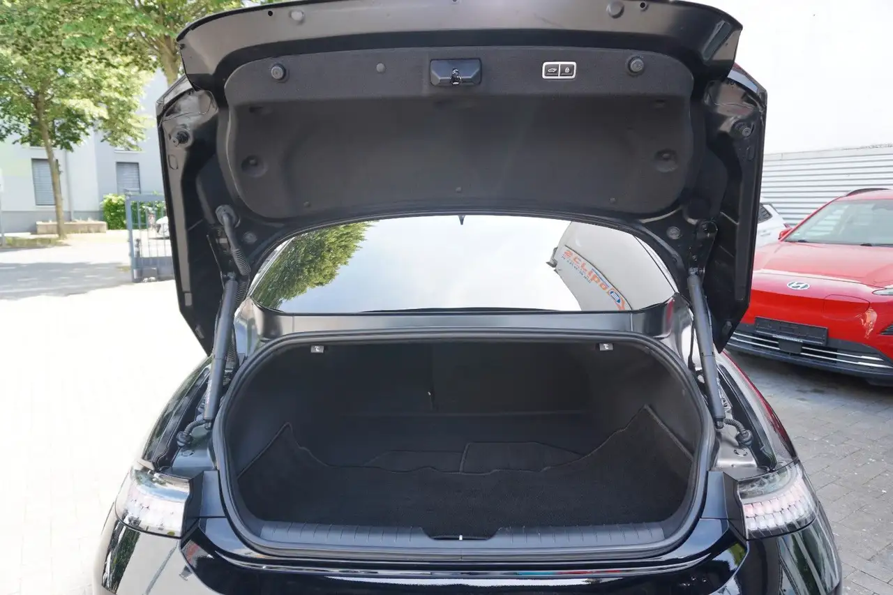 Hyundai IONIQ 6 UNIQ Belüft ACC 4xSH HDA2.0 360 BOSE LED — معرض صور السيارة 27