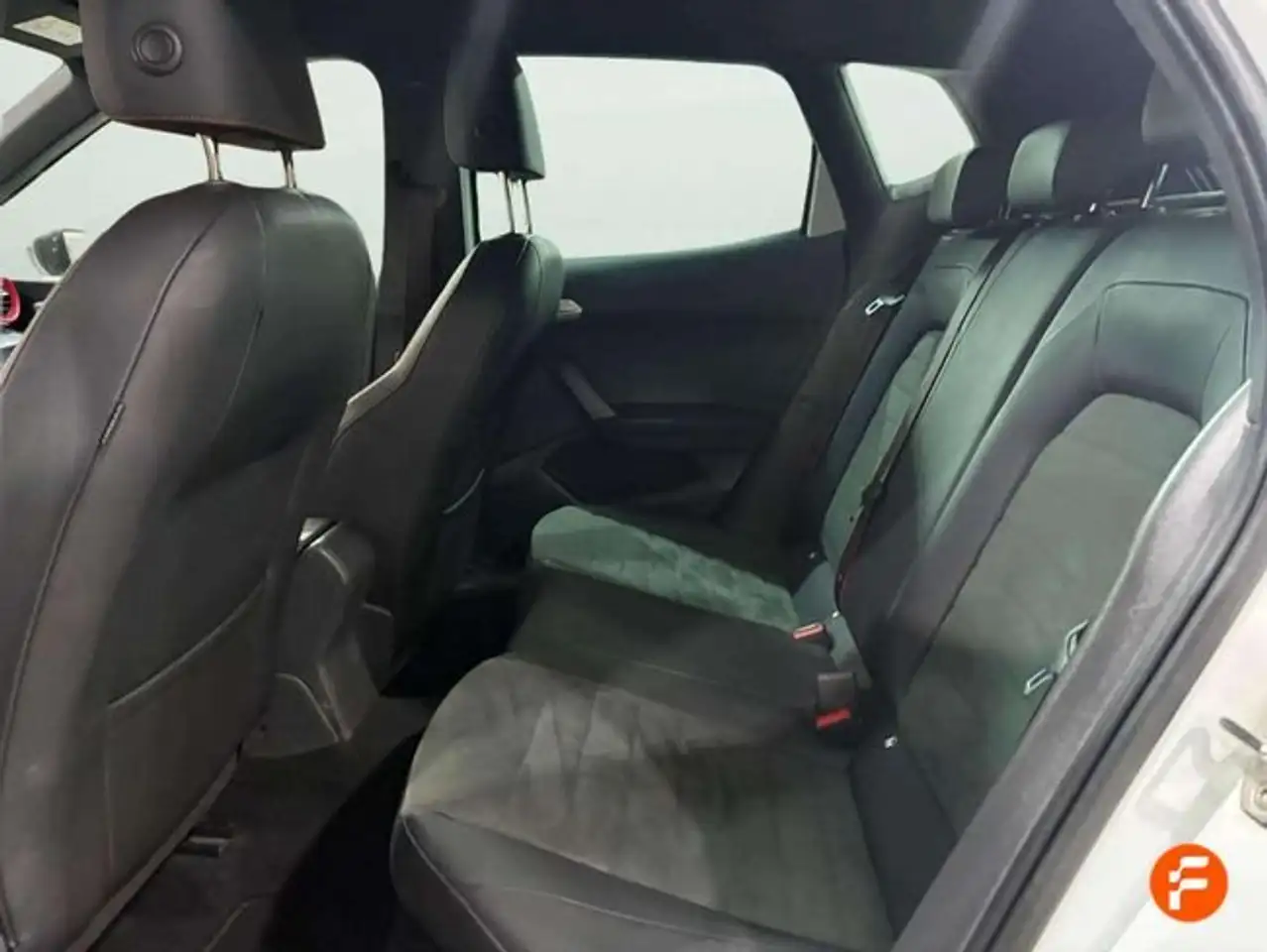 SEAT Arona 1.0 TSI 85kW (115CV) DSG FR Limited Ed — Vehicle gallery 18