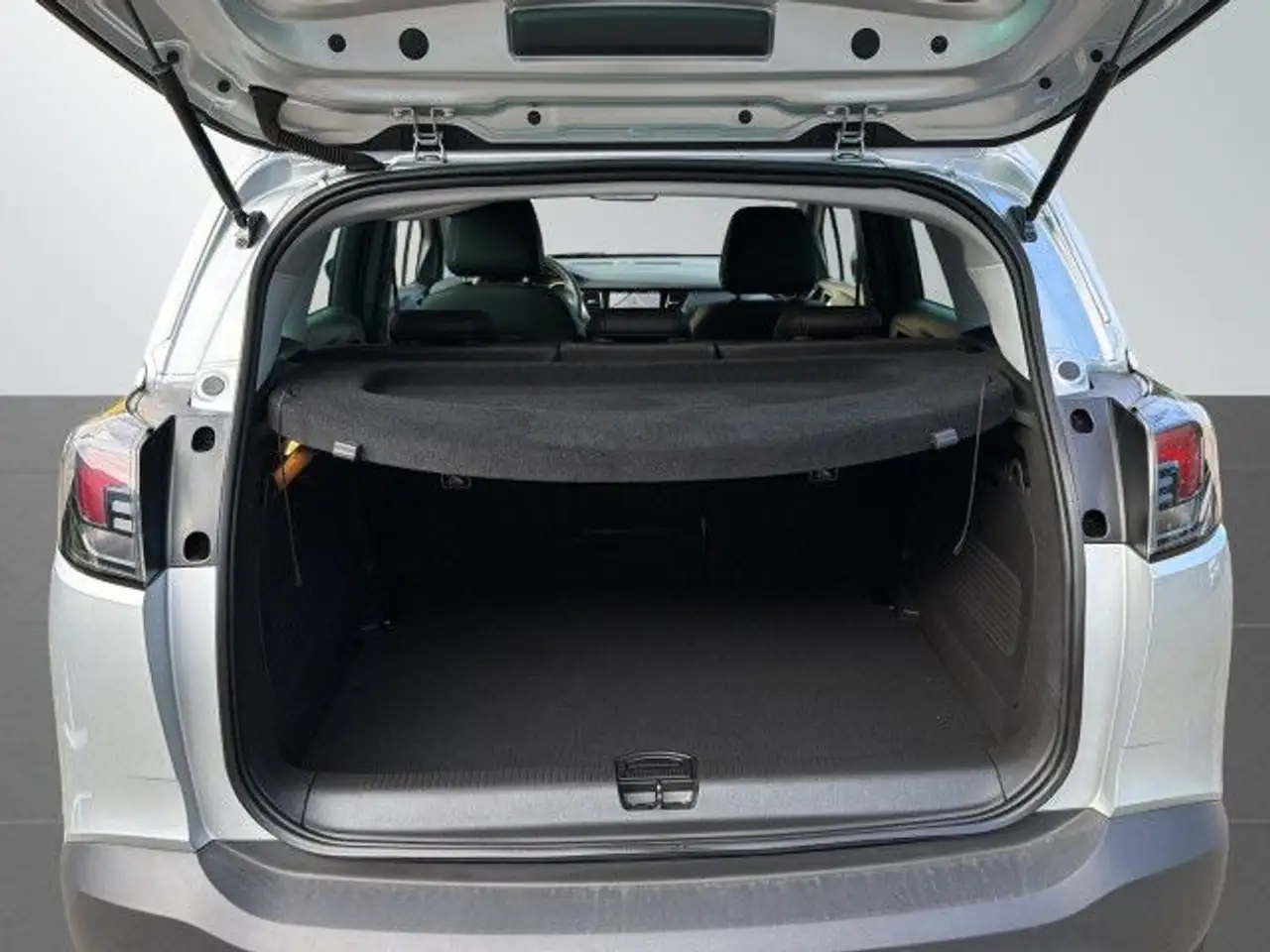 Opel Crossland Enjoy / R-Kamera / SHZ / LHZ Navi Klima — معرض صور السيارة 14